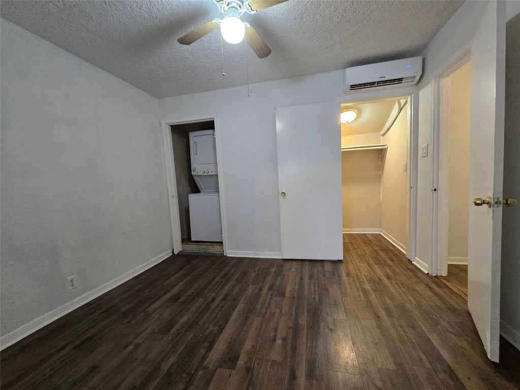 4415 Mckinney Street - Photo 8