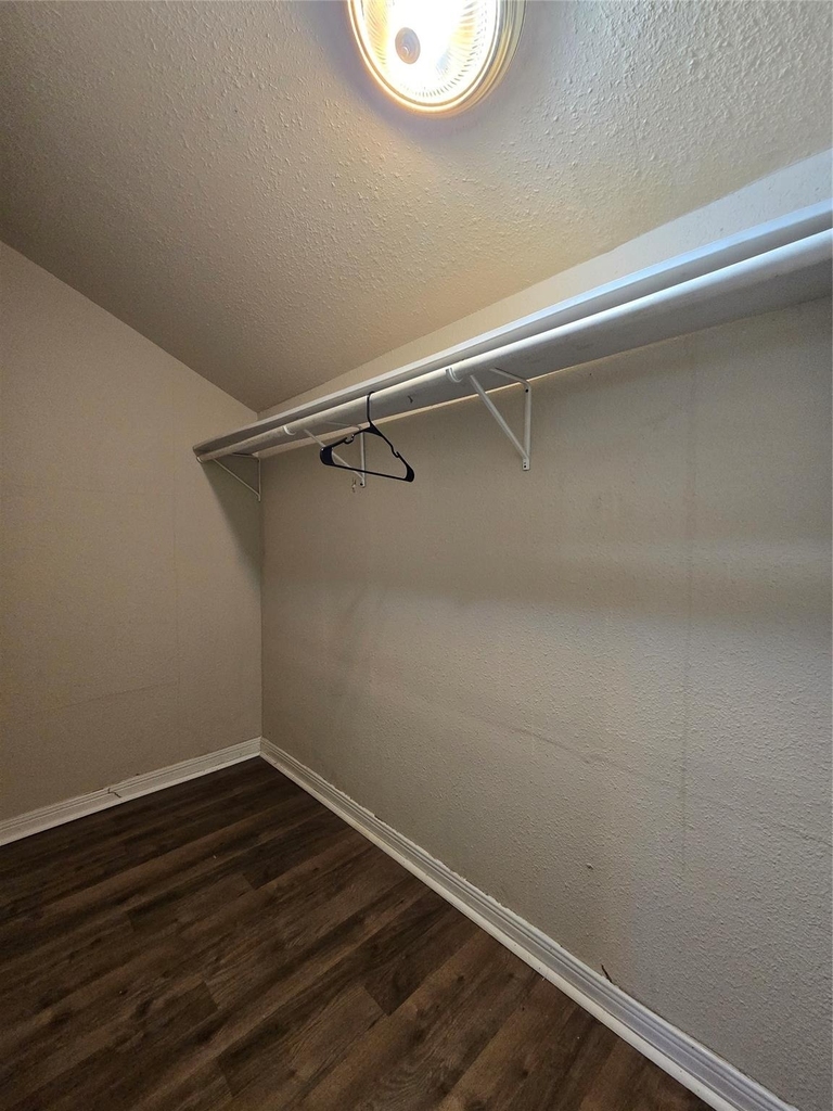 4415 Mckinney Street - Photo 11