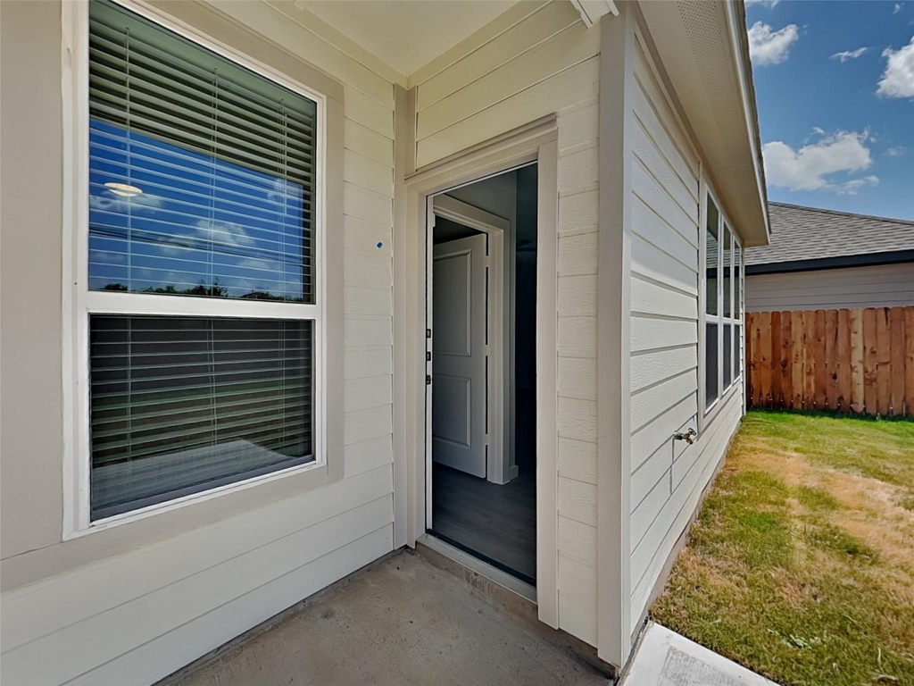 23611 Gibson Forest Drive - Photo 16