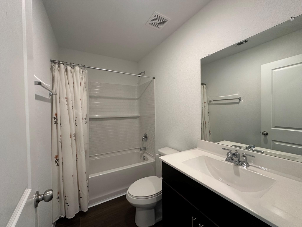 1052 Laguna Cove Drive - Photo 15