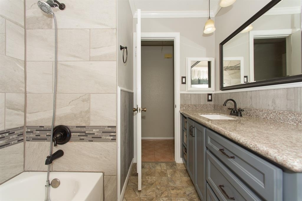 16031 Windom Drive - Photo 13
