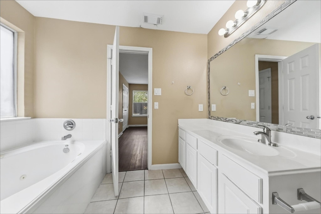29507 Legends Stone Drive - Photo 9