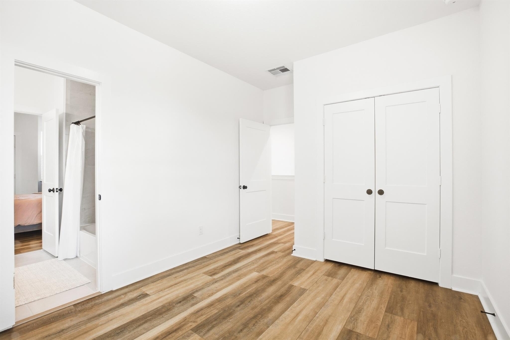 21122 Medina River Drive - Photo 31