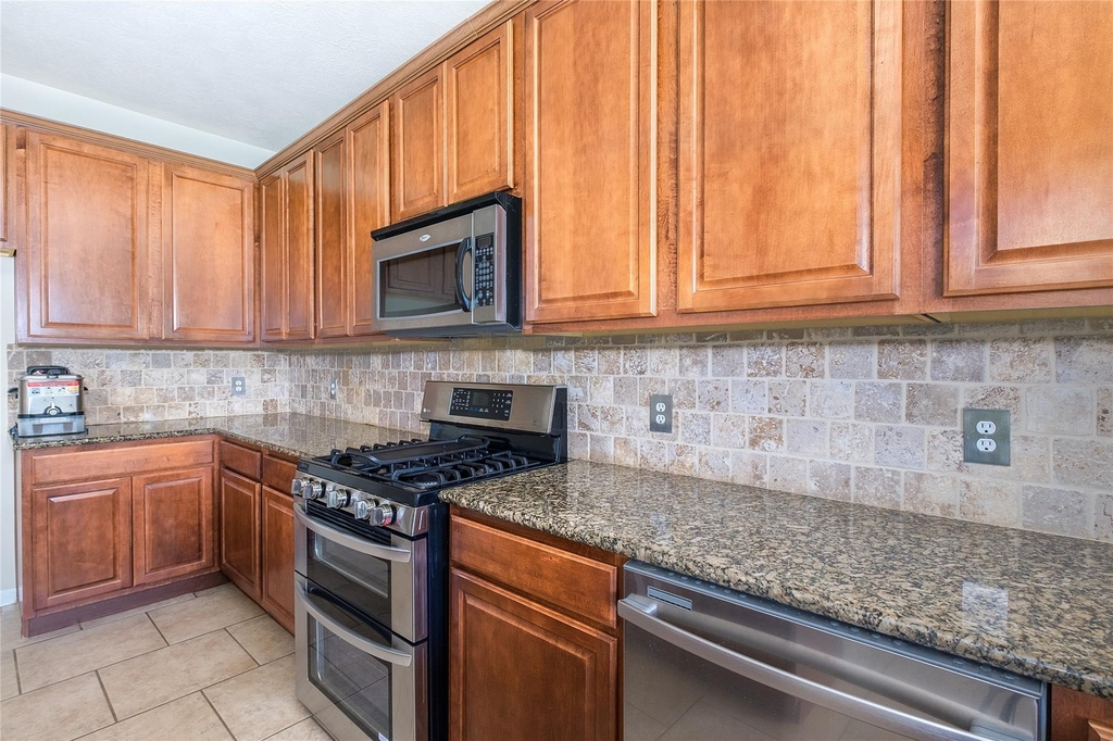 26114 Sandersgate Lane - Photo 11