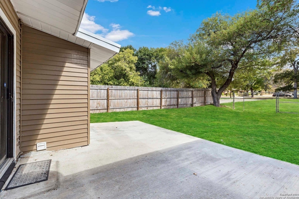 331 Ave Maria Drive - Photo 14