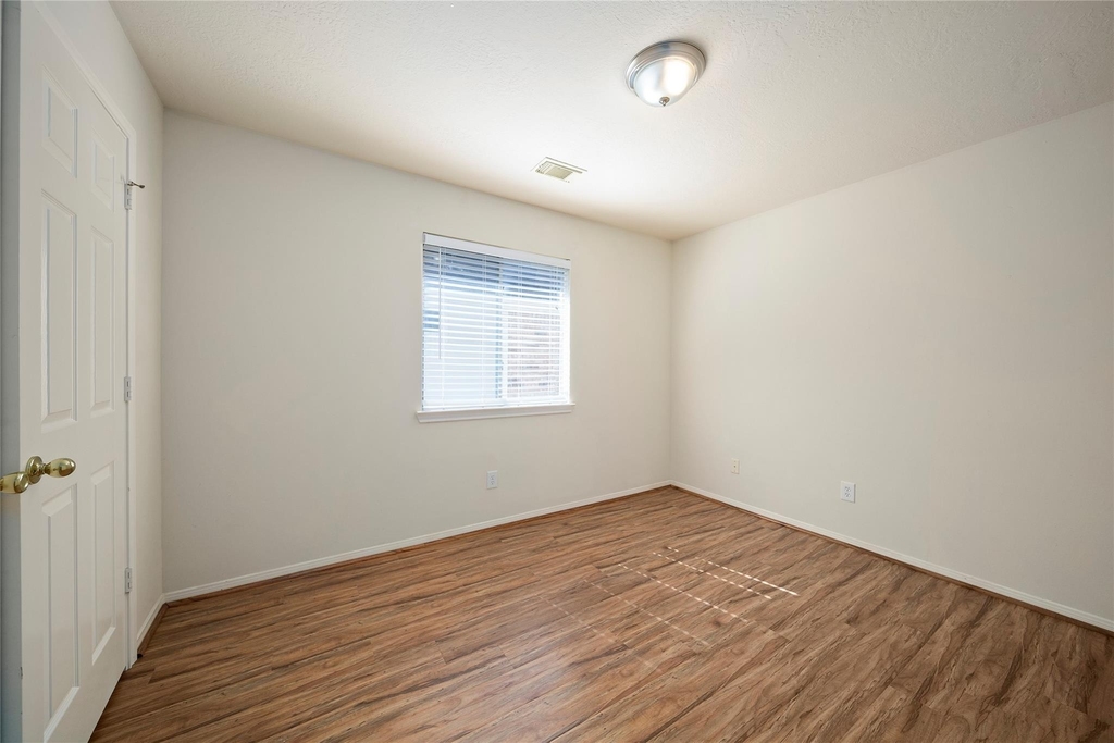 20422 Knolls Spring Trail - Photo 16