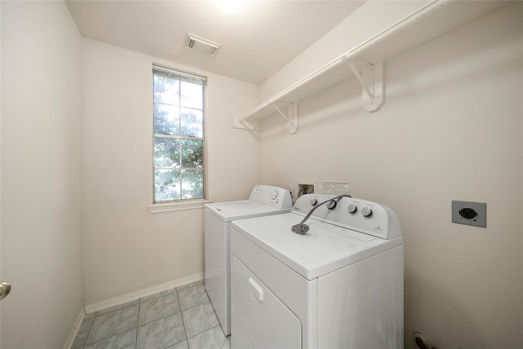 20422 Knolls Spring Trail - Photo 22