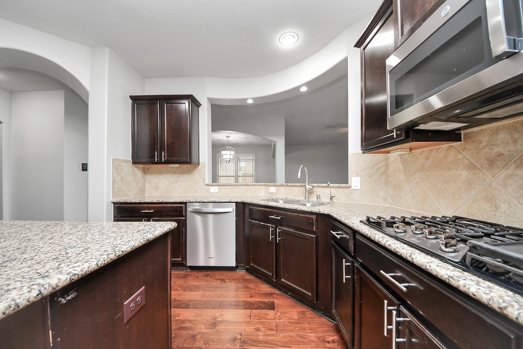 1111 Wheatfield Court - Photo 11