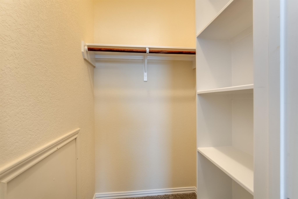 13018 Leisure Cove Drive - Photo 31
