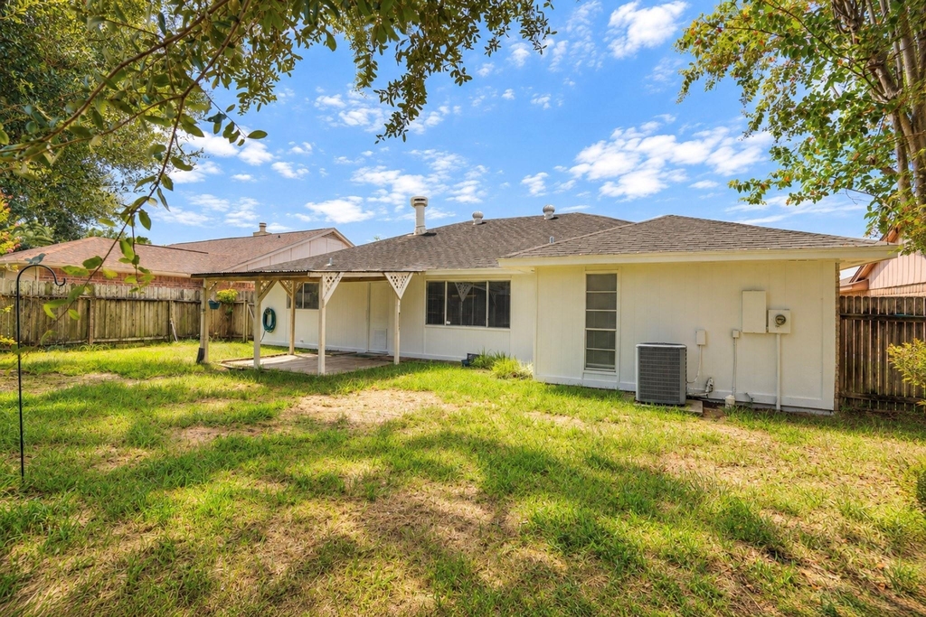 2326 Hazy Creek Drive - Photo 38