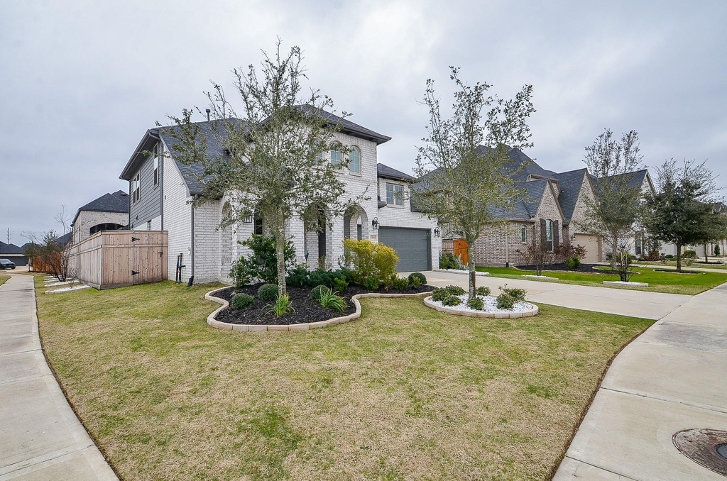 4303 Sage Glen Lane - Photo 1