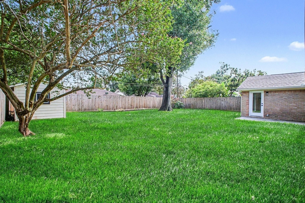 5443 Redstart Street - Photo 14