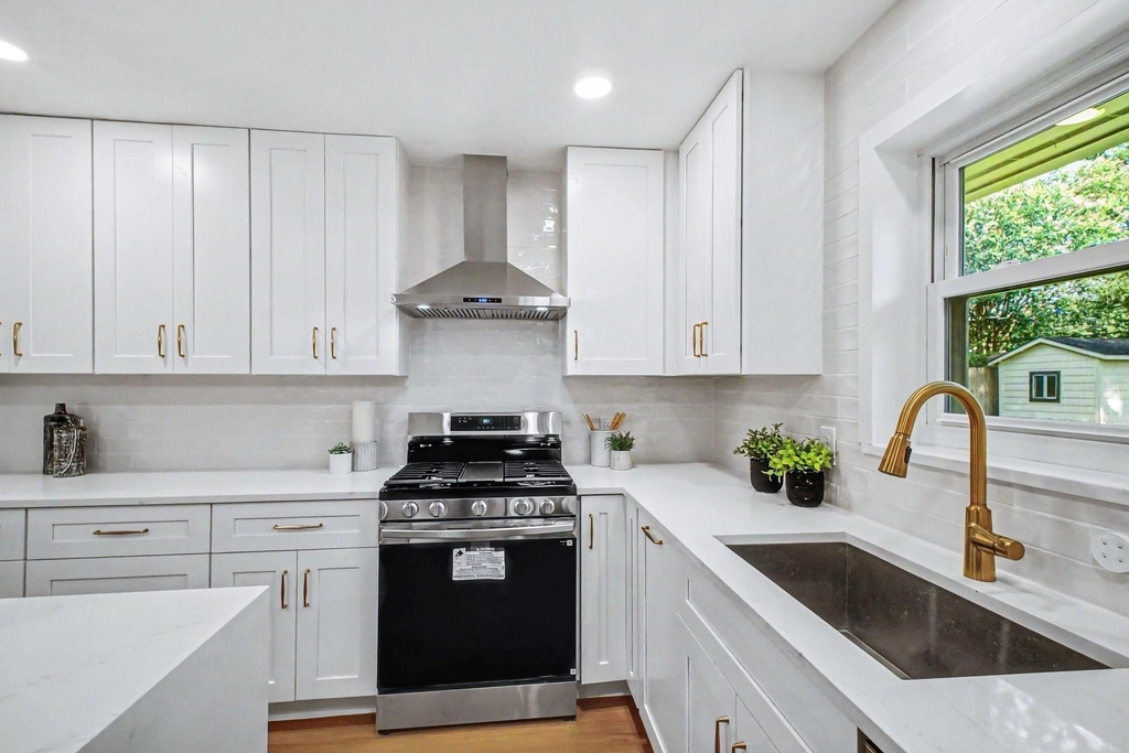 5443 Redstart Street - Photo 3