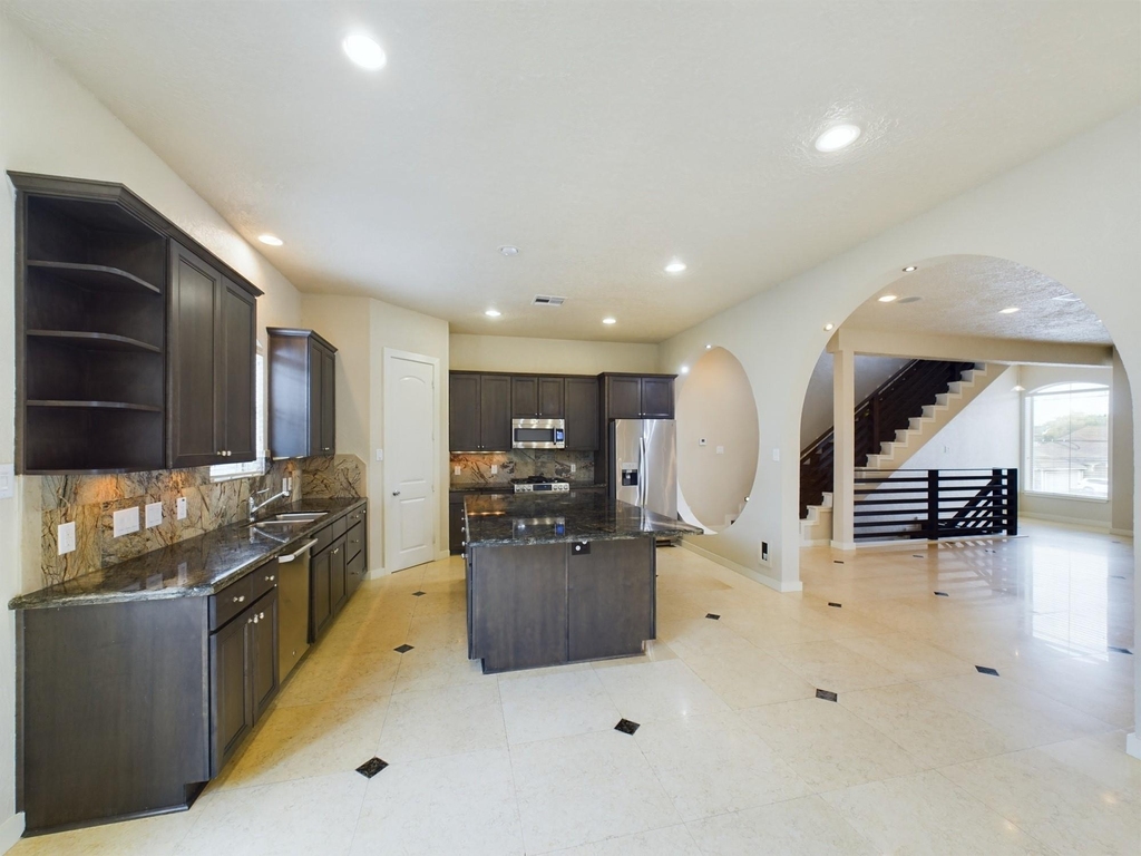 2607 Lawrence Street - Photo 13