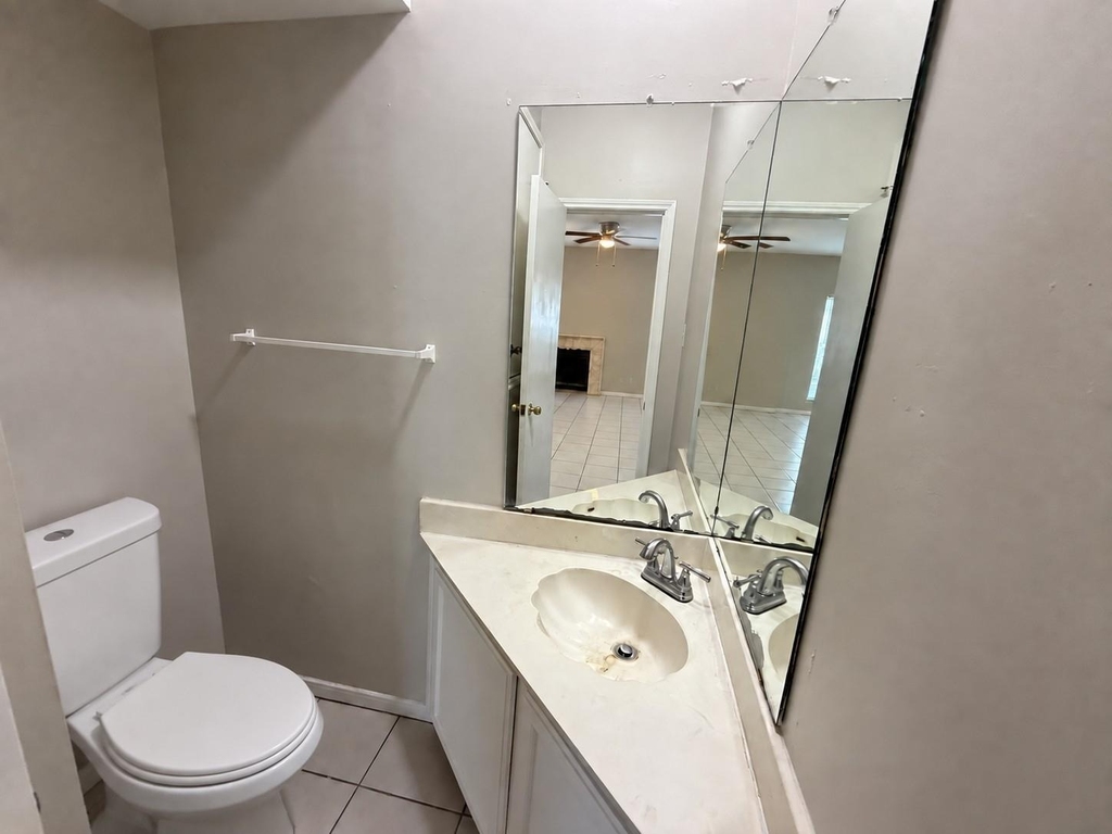 7352 Regency Square Court - Photo 7