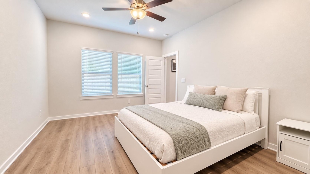 8602 Blueberry Ash Street - Photo 6