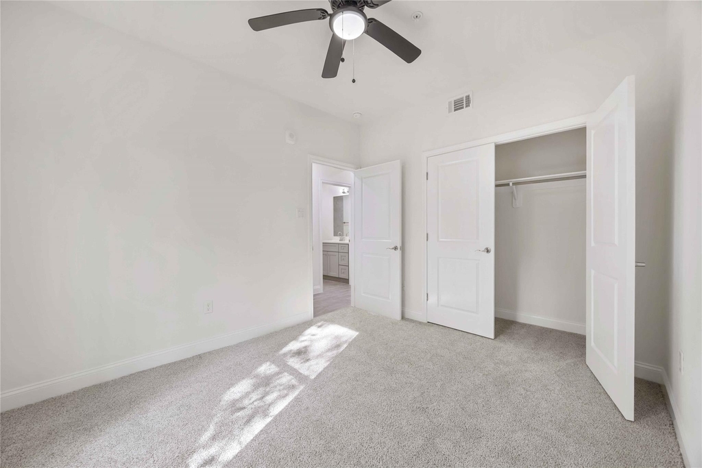 9129 Brandon Street - Photo 10