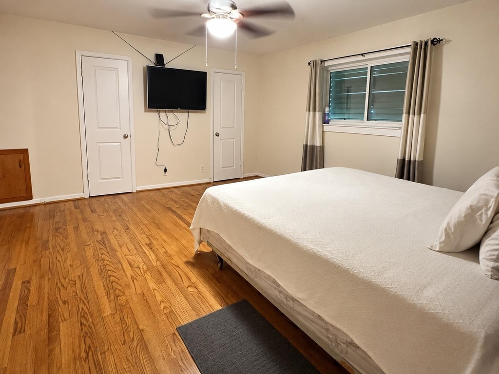 2214 Boss Street - Photo 4