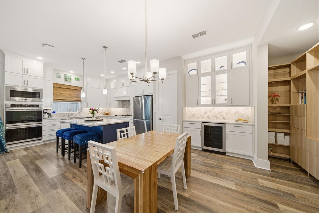 1417 Biondo Way - Photo 7