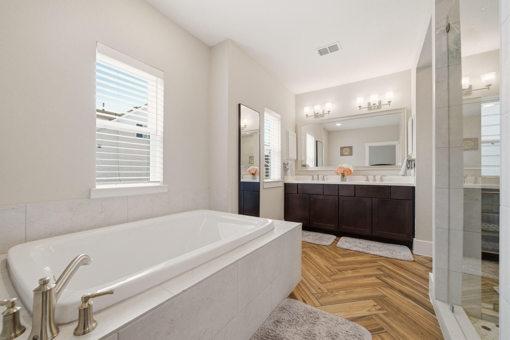 1417 Biondo Way - Photo 14