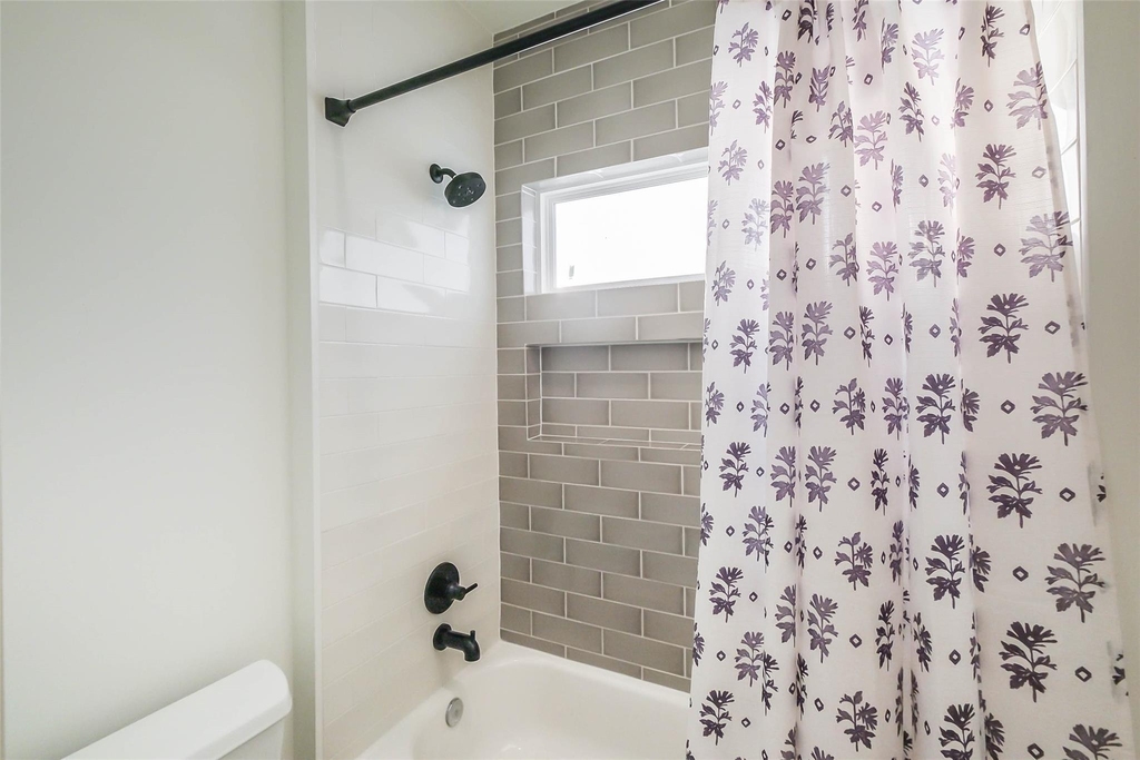 508 W 26th Street - Photo 38