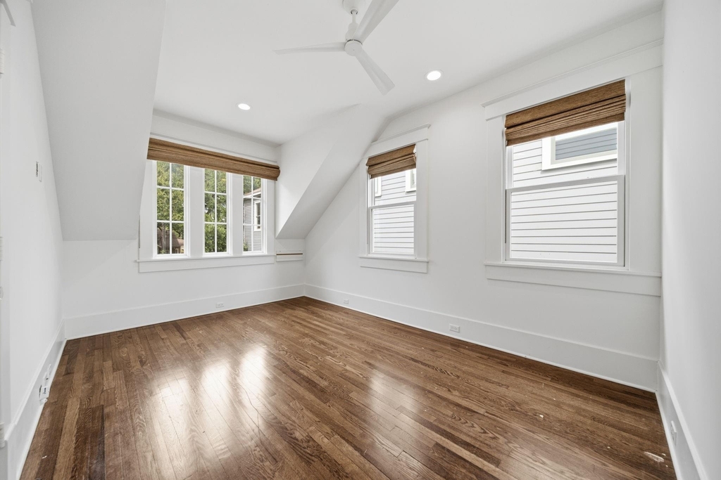 728 Bayland Avenue - Photo 35