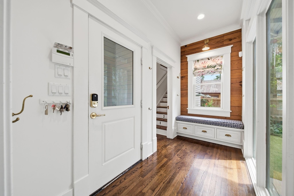 728 Bayland Avenue - Photo 16