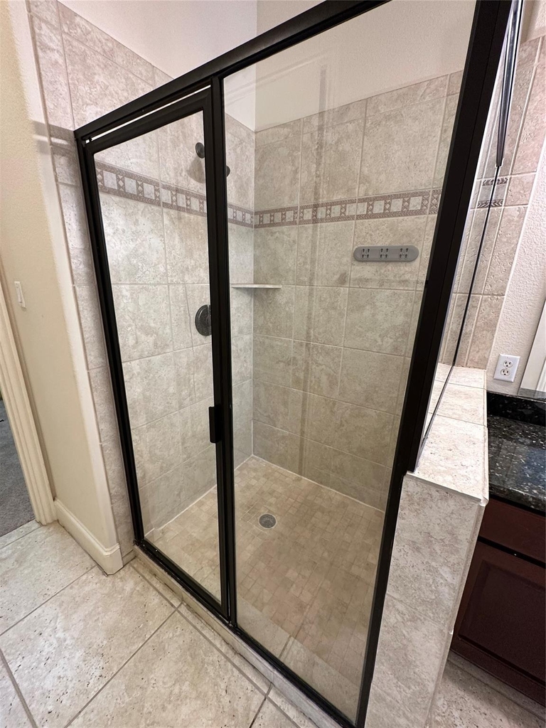 6353 Richmond Avenue - Photo 14