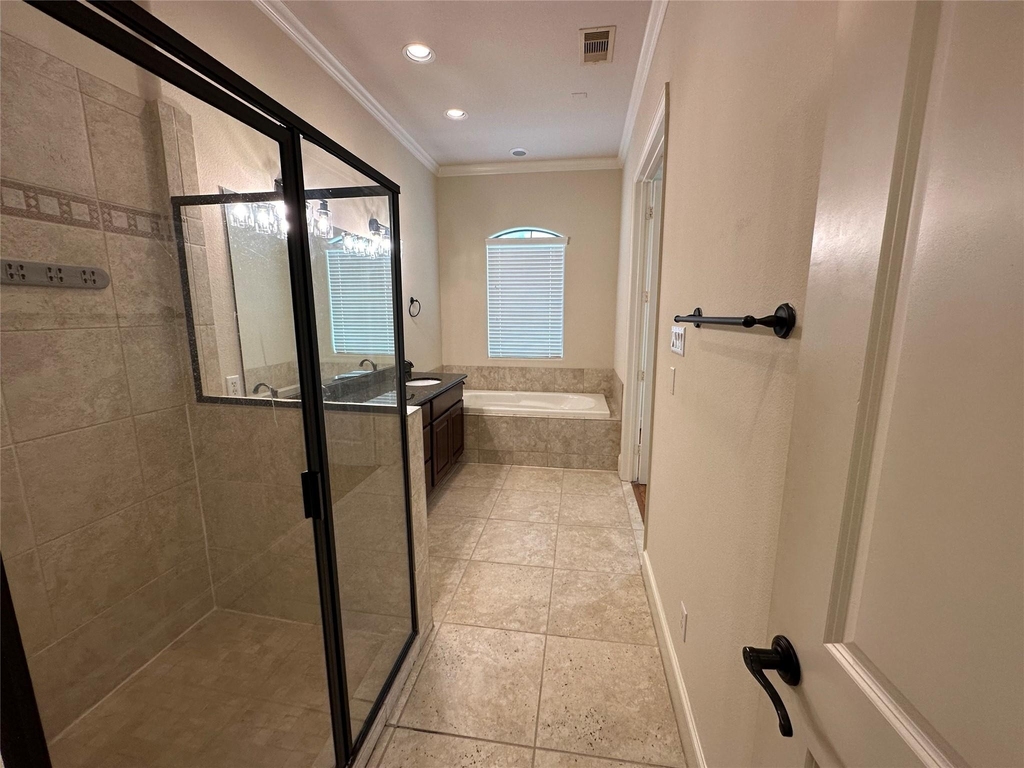 6353 Richmond Avenue - Photo 17