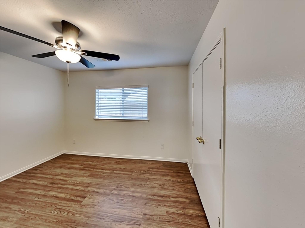 17602 Coventry Oaks Drive - Photo 11