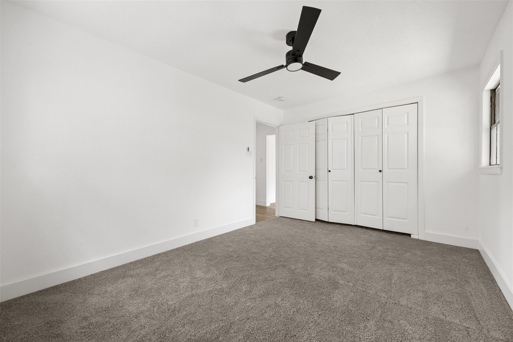 608 Lloyd Drive - Photo 13