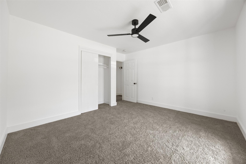 608 Lloyd Drive - Photo 9