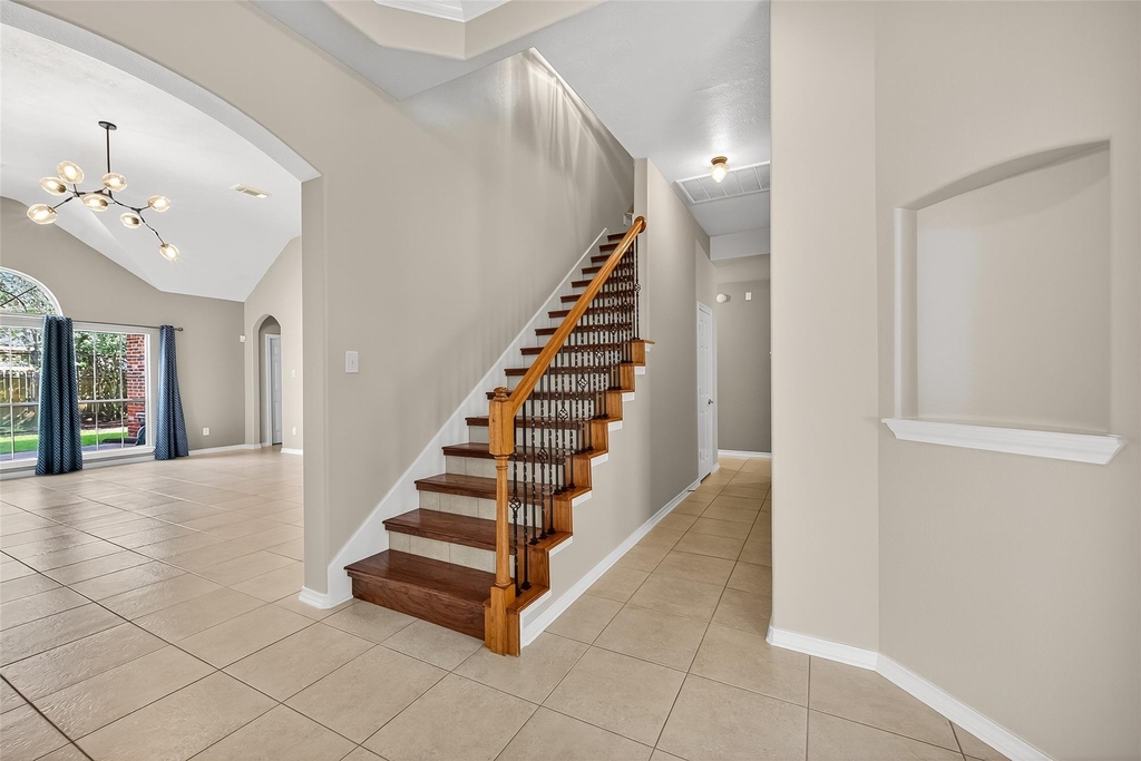 2223 Fern Mist Lane - Photo 11