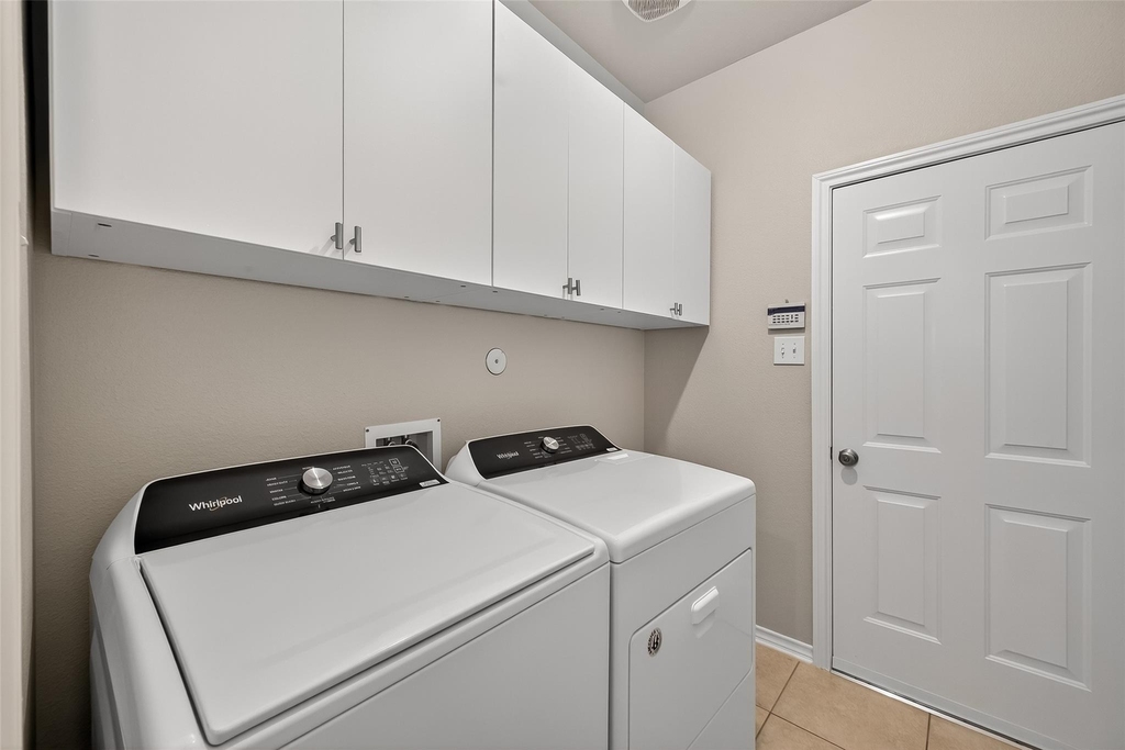 2223 Fern Mist Lane - Photo 39