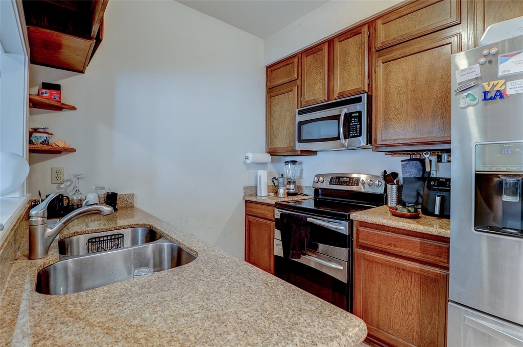 600 Wilcrest Drive - Photo 23