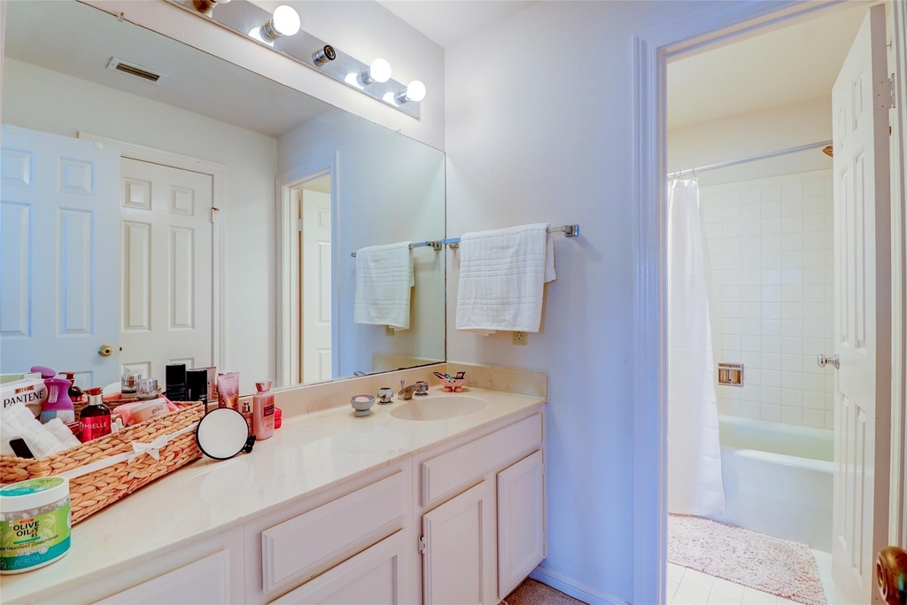 600 Wilcrest Drive - Photo 38