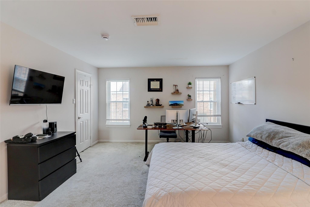 600 Wilcrest Drive - Photo 30