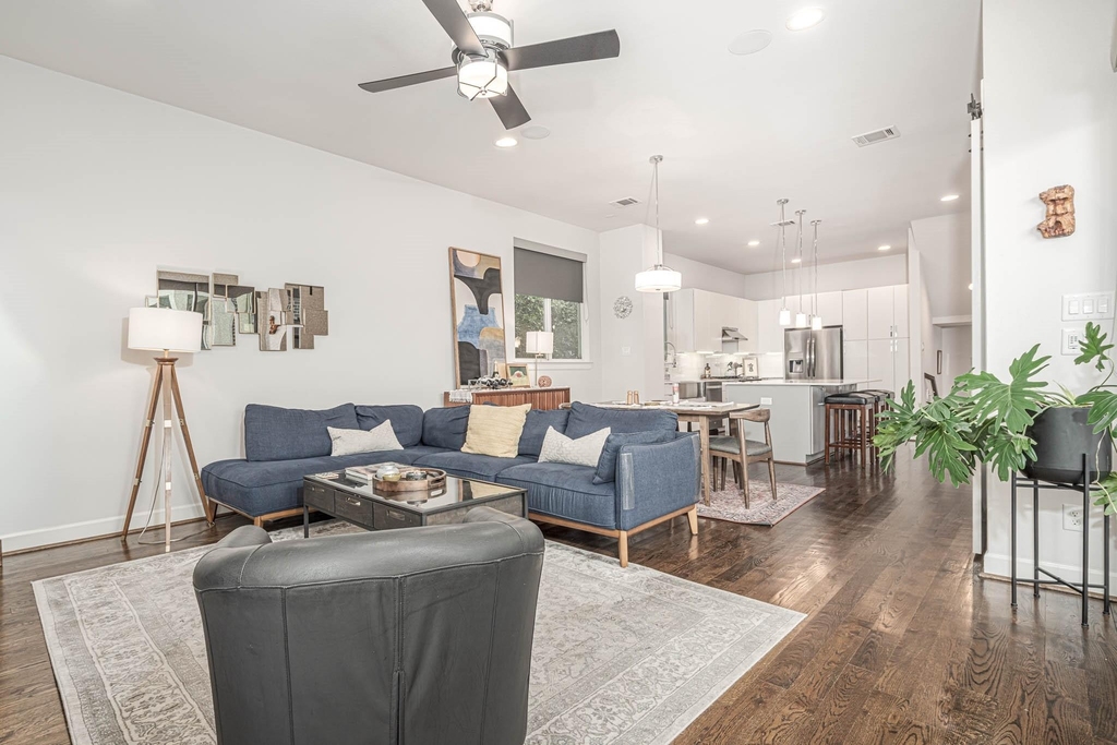 1615 Bingham Street - Photo 5