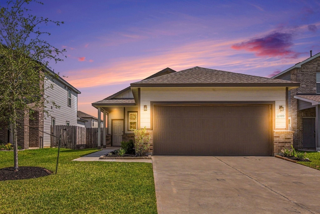 16909 Needlepoint Drive - Photo 0