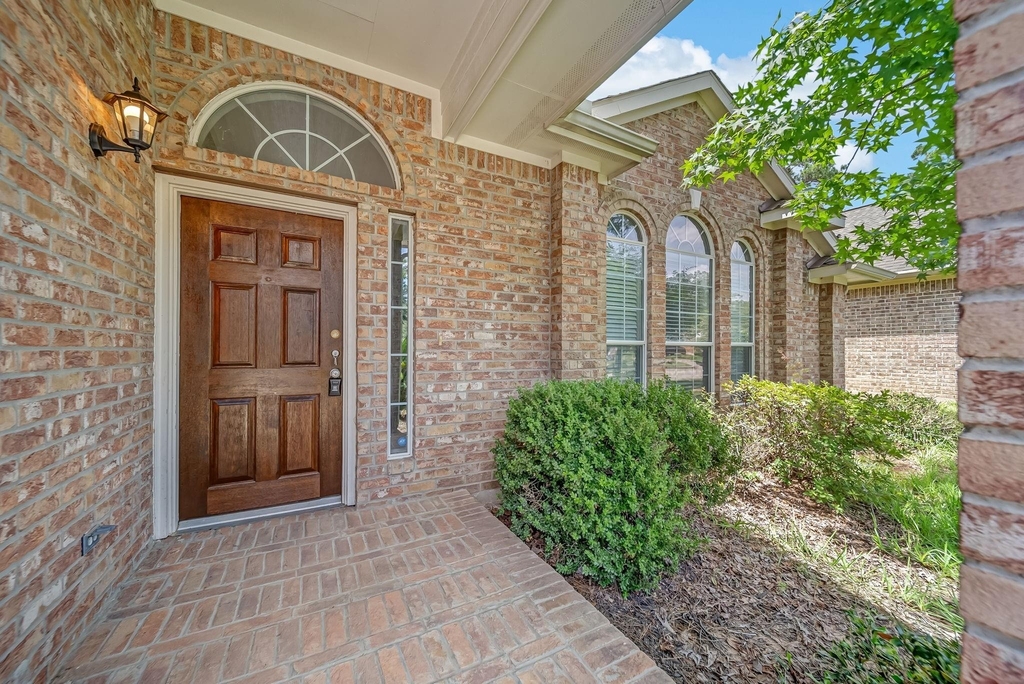 12810 Lake Shore Drive - Photo 1