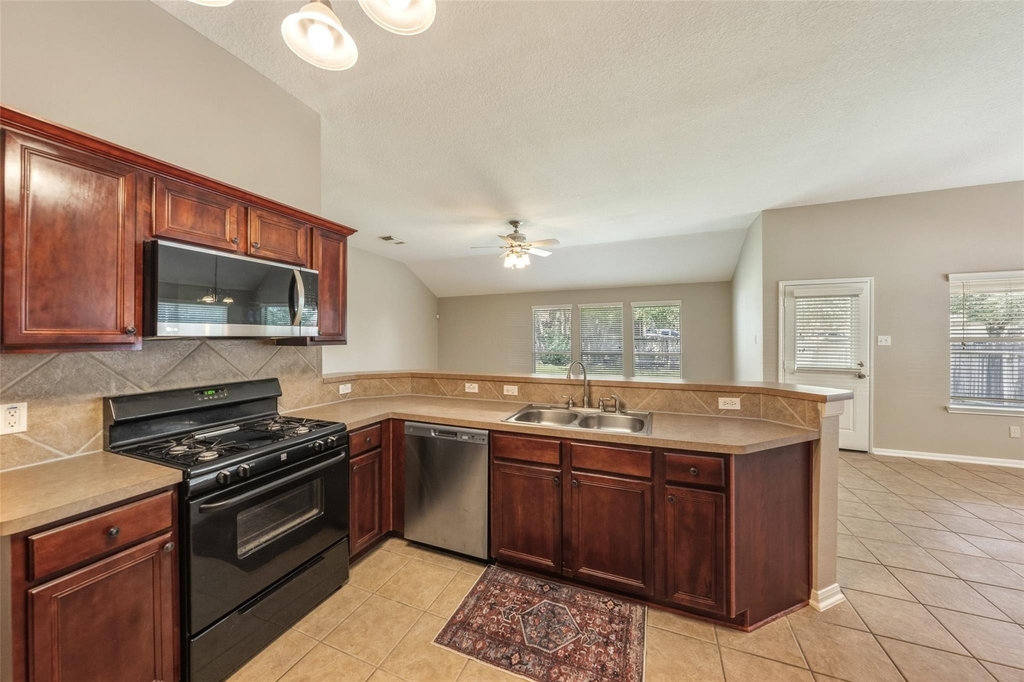 30627 N Sulphur Creek Drive - Photo 4