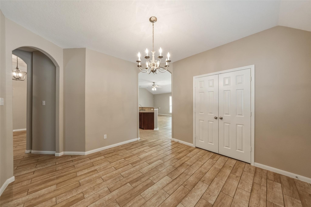 30627 N Sulphur Creek Drive - Photo 11