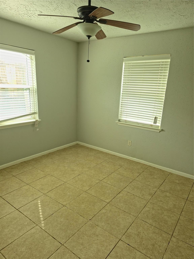 3202 Yale Street - Photo 13