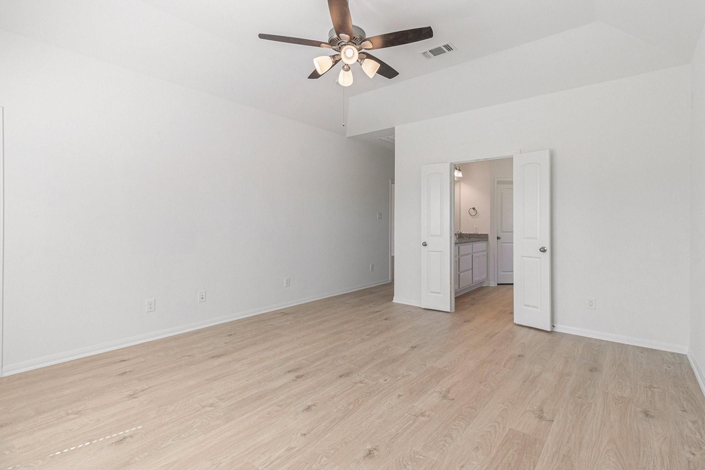 249 Edgewater Drive - Photo 16