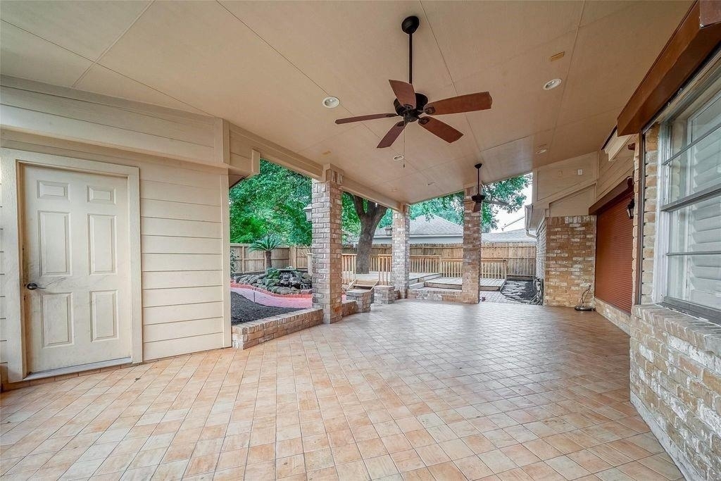 8114 Fernbrook Lane - Photo 8