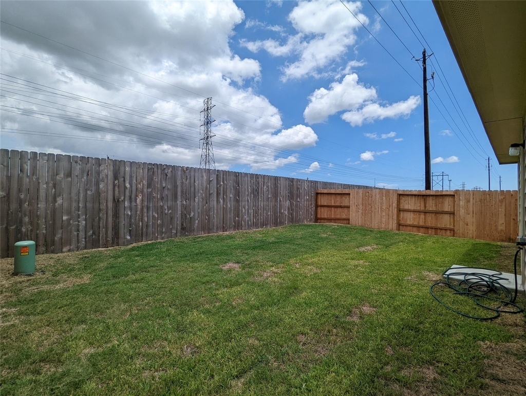 8810 Wooster Trails Drive - Photo 14