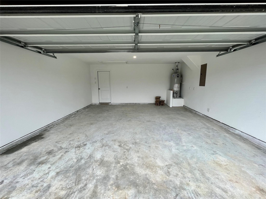 8810 Wooster Trails Drive - Photo 12