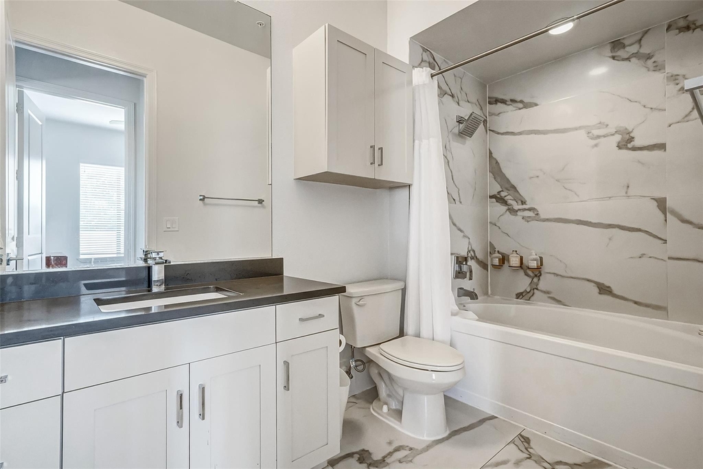 1508 Blodgett Street - Photo 10