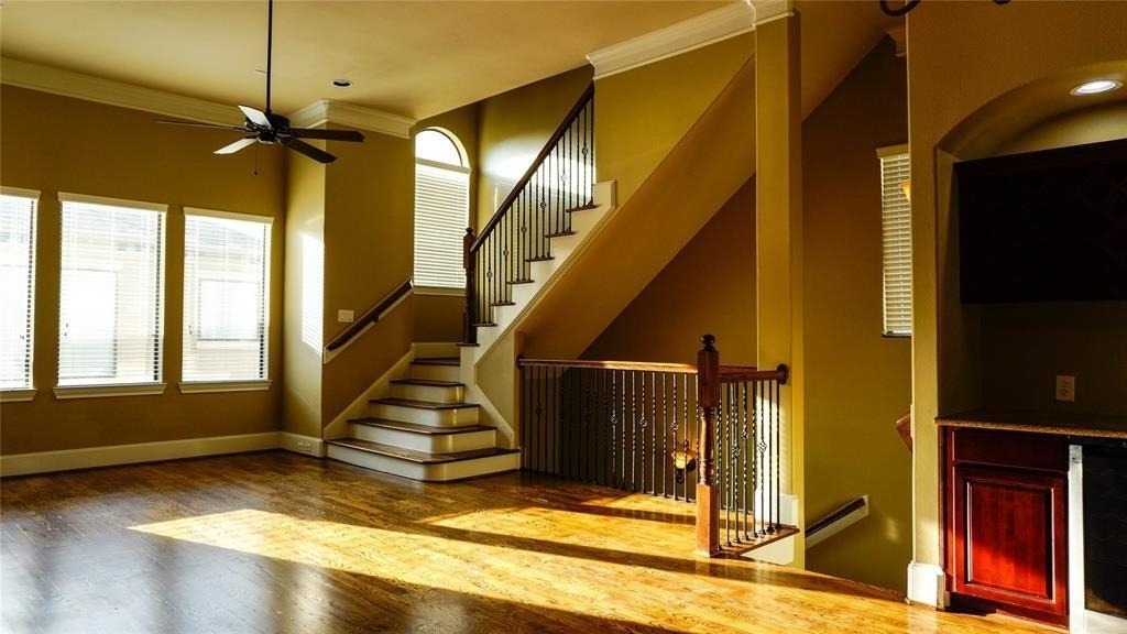 301 Gregg Street - Photo 8