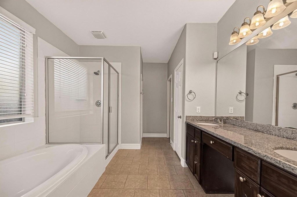 6638 Miller Shadow Lane - Photo 18